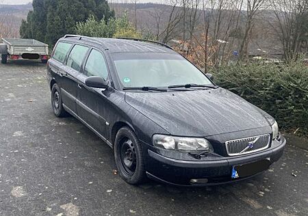 Volvo V70 II 2.4 D5 - Turbo Leder AHK Tempomat