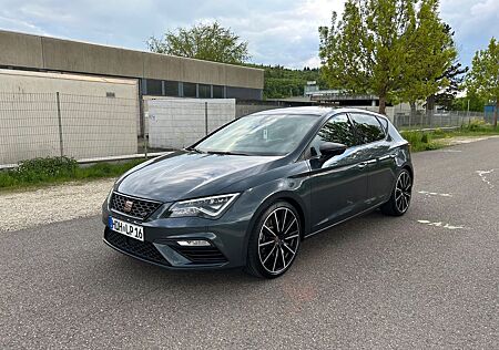 Seat Leon 2.0 TSI CUPRA DSG NAVI LED RüKa Alcant 19"