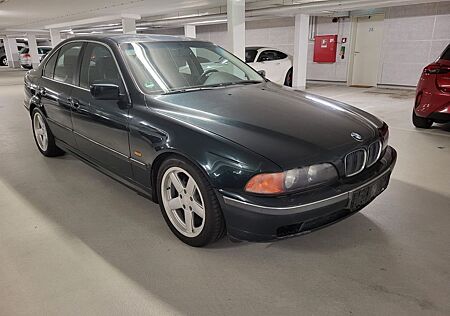 BMW 528i Tüv Neu