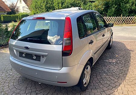 Ford Fiesta 1.4 16V Ghia EST Ghia