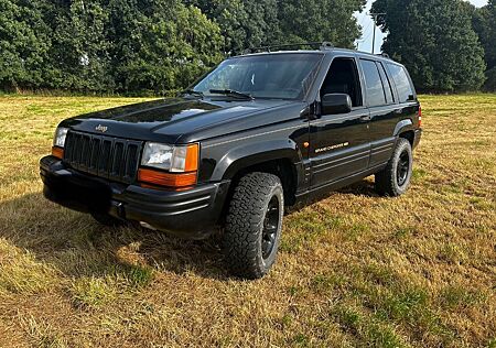 Jeep Grand Cherokee Limited 5.2