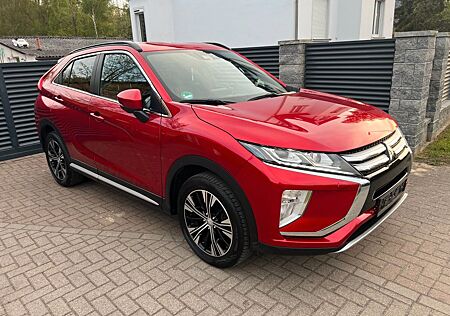Mitsubishi Eclipse Cross Diamant Edition+ 2WD 1 HAND! TÜV