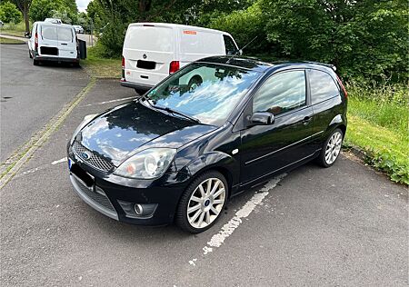 Ford Fiesta ST