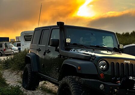 Jeep Wrangler 2.8l CRD Unlimited Rubicon Automati...