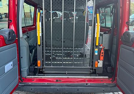 Ford Transit FT300 LE ,mit el. Rollstuhl Einrichtung