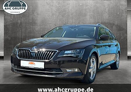 Skoda Superb Combi Style 2.0 .COMBI 2,0 TDI STYLE GrtS