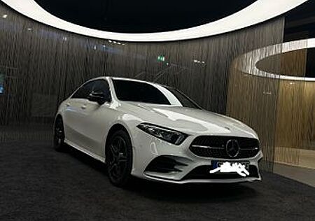 Mercedes-Benz A 250 e AMG Line
