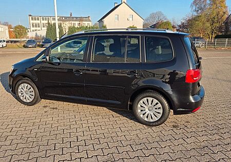 VW Touran Volkswagen 1.2 TSI CUP AHK Klima PDC
