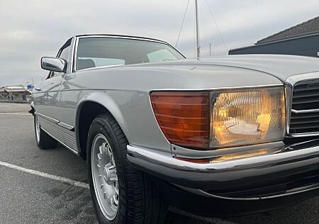 Mercedes-Benz SL 280 Besondere Farbkombination