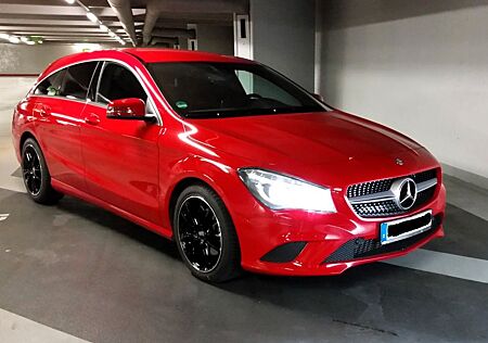 Mercedes-Benz CLA 200 Shooting Brake Urban