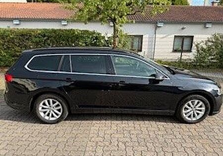 VW Passat Variant Volkswagen 2.0 TDI SCR DSG Business Vari...