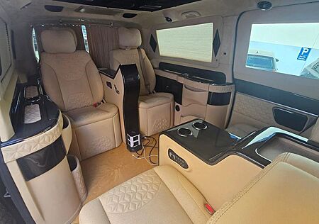 Mercedes-Benz V 250 CDI AMG 4MAT LANG VIP TV STNDHZ 6SITZ BERM