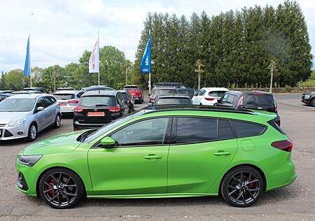 Ford Focus Turnier ST X 2.3l Ecob.+Winter P.+Panorama