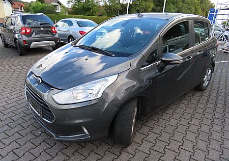 Ford B-Max Titanium