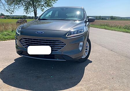 Ford Kuga 2.5 Duratec PHEV Titanium X CVT Titanium X