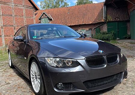 BMW 325i Coupé 3.0 M Paket