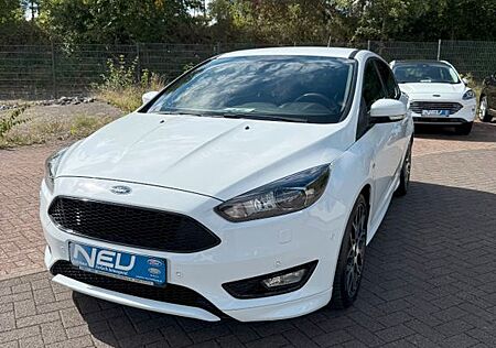 Ford Focus Lim. ST-Line