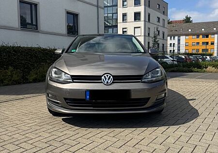 VW Golf Volkswagen 1.4 TSI Comfortline / LED / Schiebedach