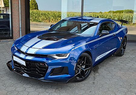 Chevrolet Camaro Coupe 2.0 /CarPlay/LED/Leder/20Zoll
