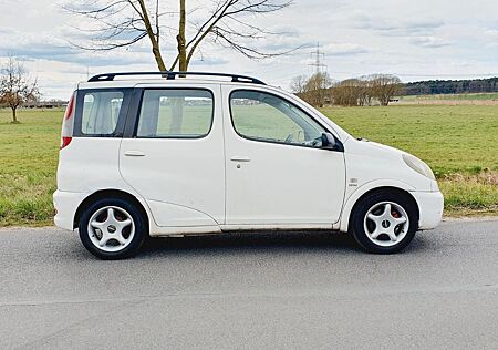 Toyota Yaris Verso 1.3 Klima