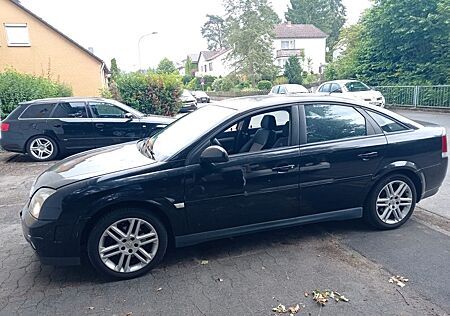 Opel Vectra 2.2 DIRECT Edition 155ps