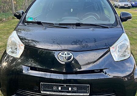 Toyota iQ + 1,0-l-VVT-i +