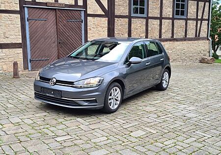 VW Golf Volkswagen VII Lim. Comfortline 4Motion Navi PDC SHZ