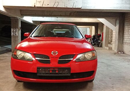 Nissan Almera 1.5 acenta acenta