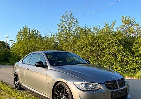 BMW 335is E92 Coupé DCT N54T Twin-Turbo 6-Cylinder