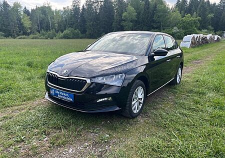 Skoda Scala 1.0 TSI Ambition LED PDC+Kamera APP Winte