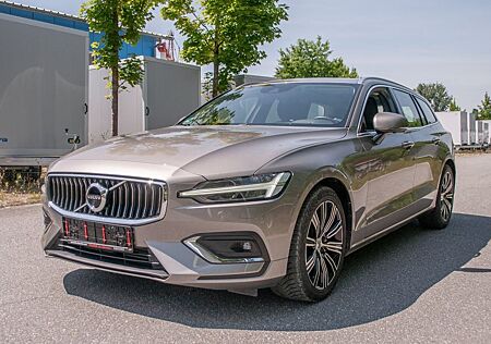 Volvo V60 D4 Inscription, Headup, 360°, Grad, Winter
