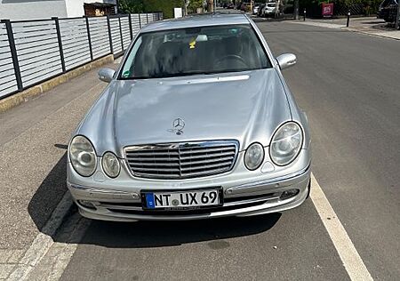 Mercedes-Benz E 500 ELEGANCE Elegance