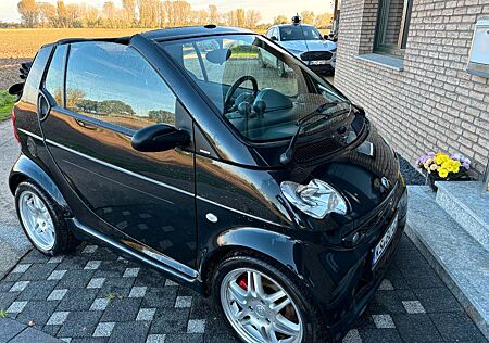 Smart ForTwo Cabrio Brabus 101 Leder Klima Voll Verdecks. neu