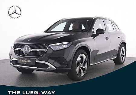 Mercedes-Benz GLC 300 de 4M Avantgarde+Pano+Air+Bur+DLight+360