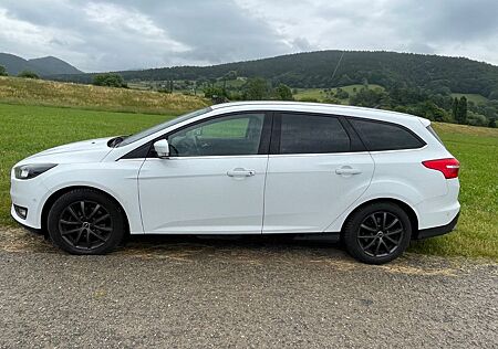 Ford Focus 1,0 EcoBoost 92kW Business Turnier Bus...