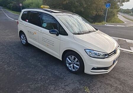 VW Touran Volkswagen 2.0 TDI SCR 85kW DSG Comfortline Comf...