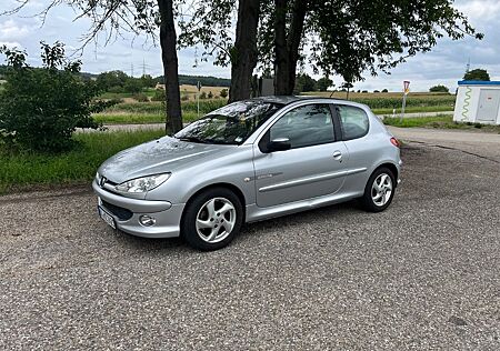 Peugeot 206 Quiksilver 90 ESP Quicksilver/Tüv 04/27
