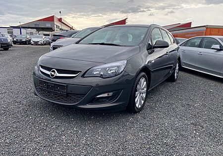 Opel Astra J Sports Tourer Style