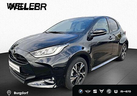 Toyota Yaris gebraucht kaufen Toyota Yaris Hybrid 116 1.5 VVT-i Teamplayer LED,RFK