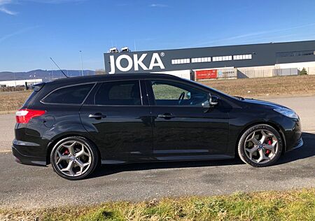 Ford Focus Turnier ST Leder+Cam.+Leder