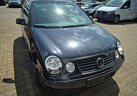 VW Polo Volkswagen 1.4 AUTO BASIS AUTOMATIK TÜV NEU