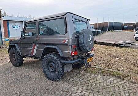 Mercedes-Benz G 280