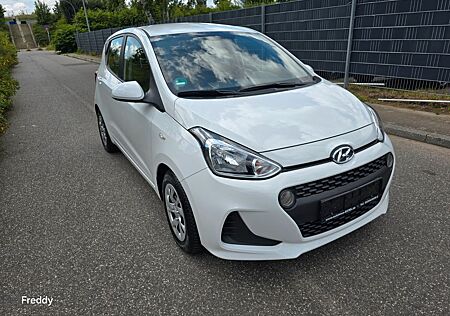 Hyundai i10 1.0