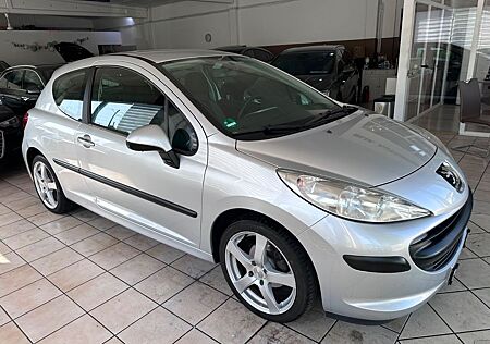 Peugeot 207 Tendance Klima 8Fach BereiftTüv bis 04/2028