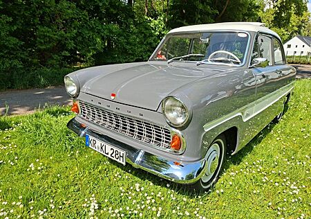 Ford Taunus 12 m Streifentaunus