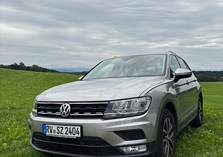 VW Tiguan Volkswagen Comfortline 4MOTION Panoramadach