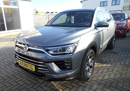 SsangYong Korando 1.5 4WD Automatik RUBY Sitzheiz Navi PDC