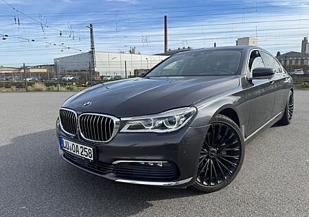 BMW 730 gebraucht kaufen BMW 730Ld xDrive -