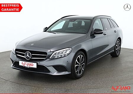 Mercedes-Benz C 180 C180 T Avantgarde LED Navi Sitzheizung Kamera