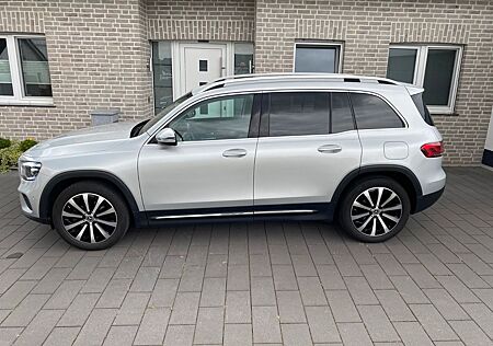 Mercedes-Benz GLB 200 Progressive/Leder/MBUX highEnd/ 1. H./AHK/Kamera